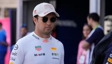 Checo Pérez reconoció que la temporada no ha sido sencilla: "Ha sido complicado enfocarme en mi trabajo"