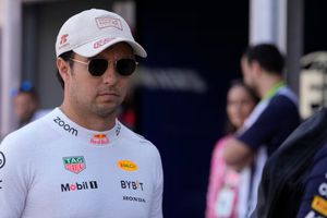 Checo Pérez reconoció que la temporada no ha sido sencilla: "Ha sido complicado enfocarme en mi trabajo"