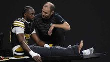 Adebo, cornerback de Saints, sufre dura fractura durante derrota ante Broncos