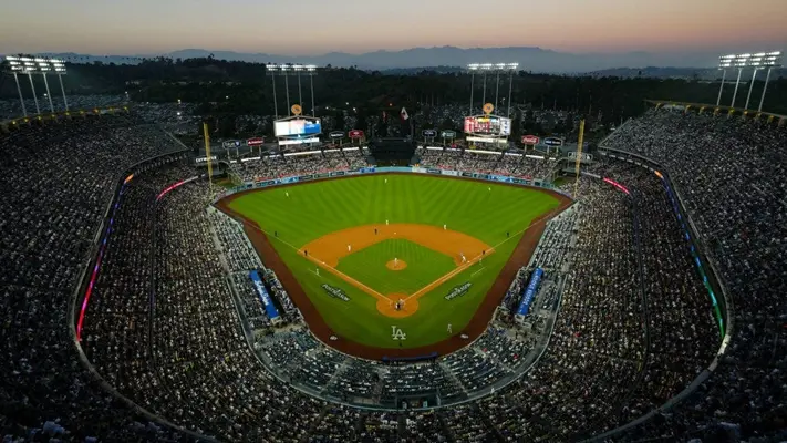 Boletos de la Serie Mundial entre Yankees y Dodgers alcanzan el medio millón de pesos