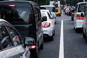 ¡Evita multas! Estos autos NO circulan el sábado 12 de octubre de 2024