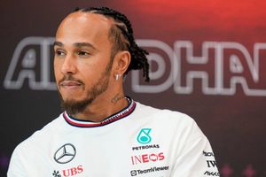 Lewis Hamilton, emocionado por su última carrera con Mercedes
