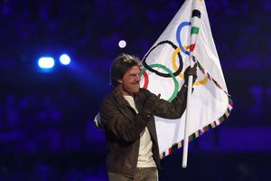 ¿Cuánto le pagaron a Tom Cruise por realizar acrobacia en la ceremonia de los Juegos Olímpicos 2024?