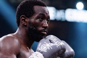 Terrence Crawford advierte que hará que Canelo Álvarez luzca como 'un don nadie'