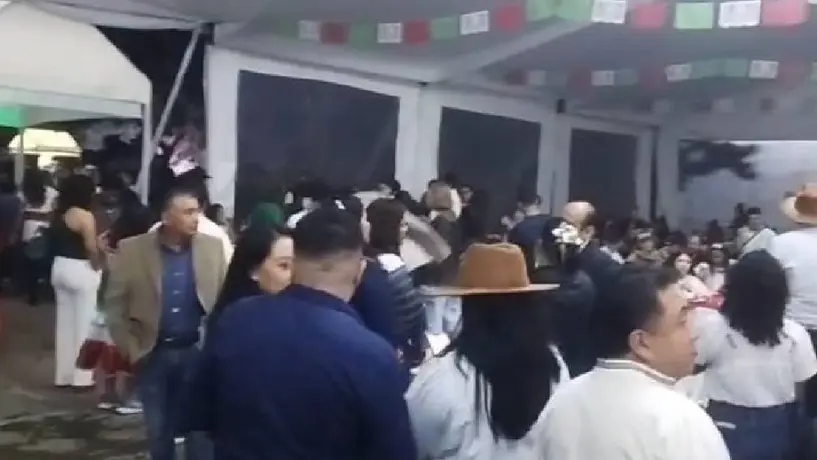 En Puebla, familias presuntamente fueron estafadas en un hotel con paquetes de cena para el 15
