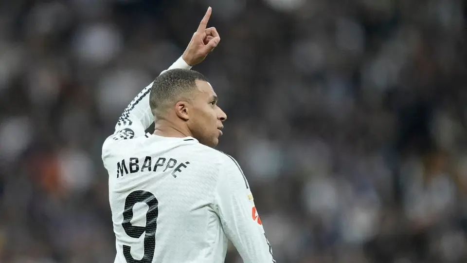 Real Madrid remontó, goleó a Las Palmas y ya es nuevo líder de LaLiga