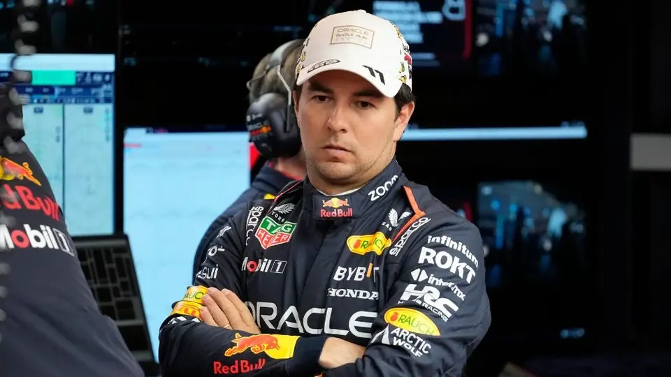 Checo Pérez termina en el décimo puesto durante la práctica 1 en el GP de Las Vegas