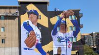 ¡Inmortalizado! Pintan espectacular mural en memoria de Fernando Valenzuela en Los Angeles