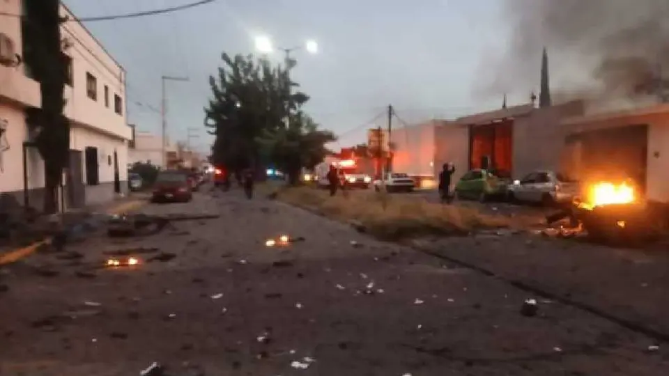 Coche bomba explota en Acámbaro, Guanajuato y deja tres policías lesionados