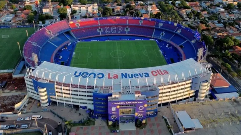 'La Olla' se estremece en la Final de la Copa Sudamericana entre Racing y Cruzeiro