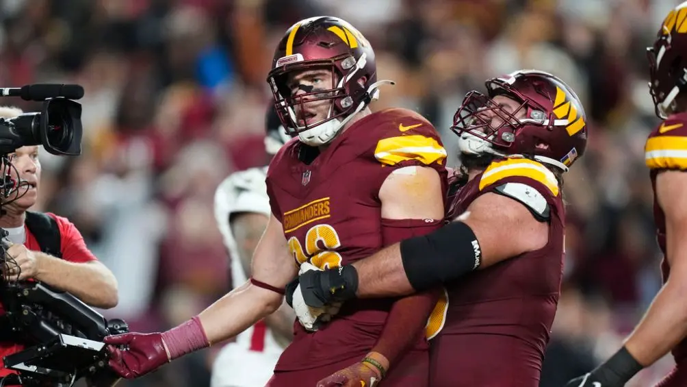 Zach Ertz pasó unos años jugando con Washington | AP