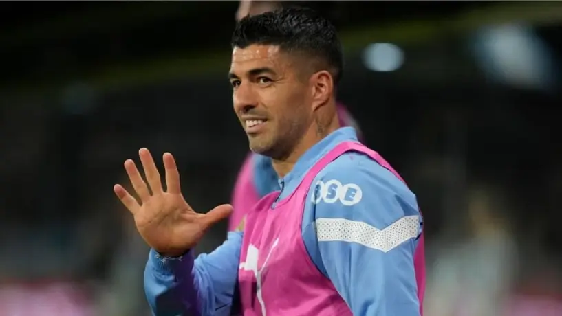 Luis Suárez participa en operativo para rescatar a un hombre en Uruguay