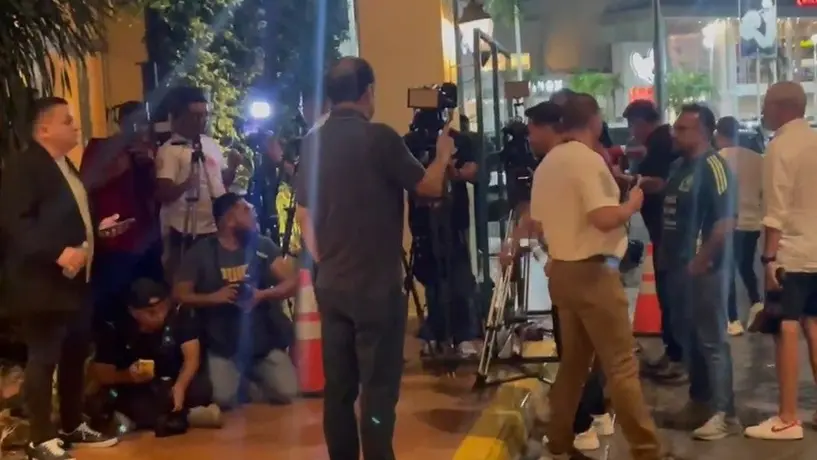 FMF acepta que rejas para delimitar área de prensa en Honduras fueron indignas y lo lamenta