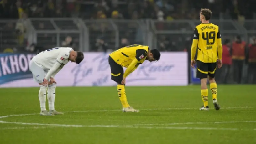 Dortmund es sorprendido con empate ante Hoffenheim y se rezaga en la Bundesliga