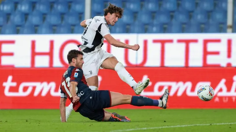Con Johan Vásquez como titular, Genoa cayó 0-3 ante Juventus y prolonga mala racha