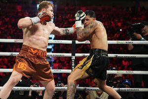 La revancha Beterbiev vs Bivol provocaría una atractivo Canelo Álvarez vs Terence Crawford