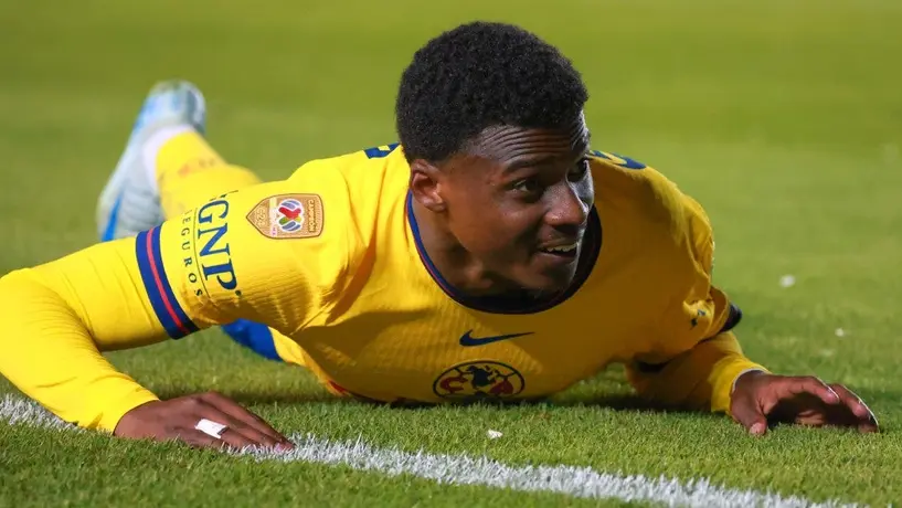 América: Tres jugadores que se han quedado sin minutos con André Jardine