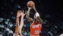 Tarjeta de Michael Jordan será subastada en ocho millones de pesos
