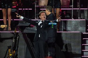 ¡SÍUUU! Luis Miguel celebra como Cristiano Ronaldo en pleno concierto