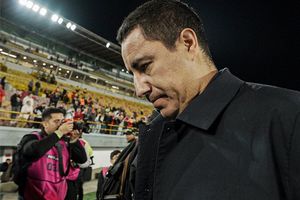 Le hacen promesa a Efraín Juárez si gana doblete: 'Le pongo tu nombre a mi hijo'