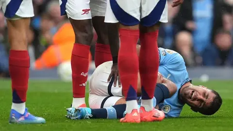 Pep Guardiola confirma rotura de ligamento de Rodri; se perderá el resto de la temporada