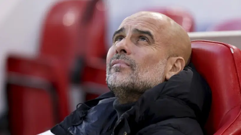Pep Guardiola protagoniza momento intenso en Anfield con afición del Liverpool