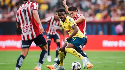 ¡Houston es Azulcrema! América vence 2-0 a unas Chivas que pierden identidad
