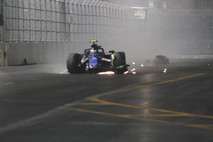 ¡Dramático! Franco Colapinto se estrella en Las Vegas y destruye su Williams