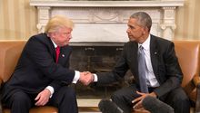 El ex presidente Barack Obama y la ex primera dama Michelle Obama felicitan a Donald Trump