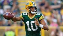 Jordan Love se perderá una semana más con Packers, apunta a regresar vs Vikings