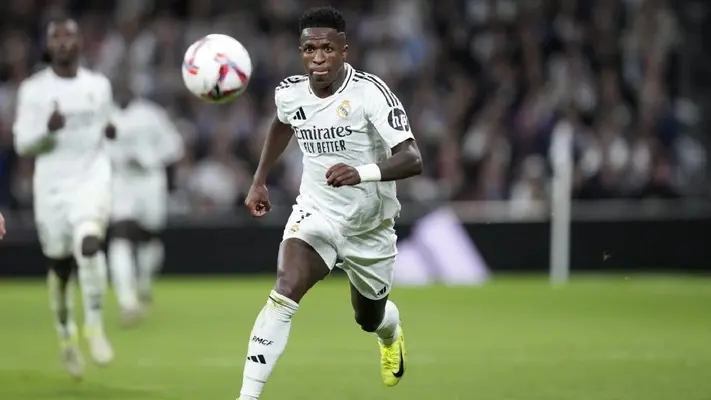 LaLiga denuncia una vez más cánticos en contra de Vinícius en Vallecas