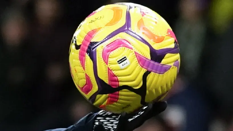 Los futbolistas mexicanos que jugarán en el extranjero en 2025
