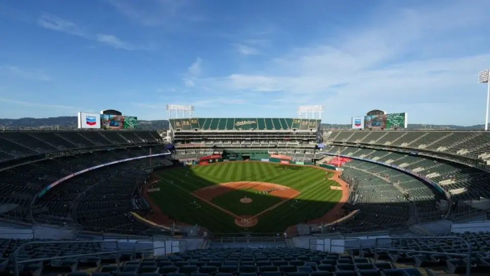 Atléticos de Oakland se despiden del Oakland Colliseum antes de estrenar estadio