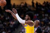 Bronny James inicia su carrera con Lakers en pretemporada; LeBron se unirá después
