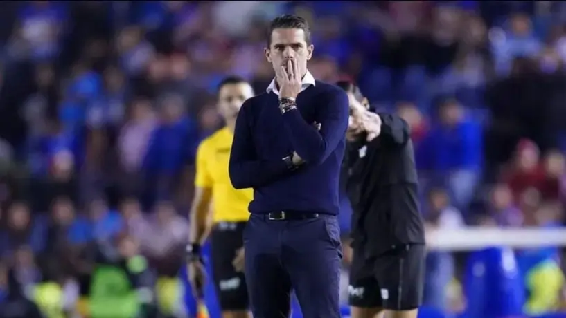 Fernando Gago abandona Verde Valle sin dar declaraciones tras entrenamiento