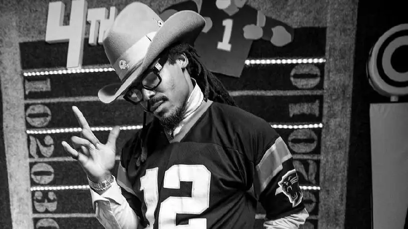 Cam Newton revela tener 'problemas económicos' tras dejar la NFL