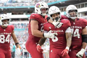 Arizona arruina el regreso de Tua Tagovailoa con Miami con un gol de último segundo