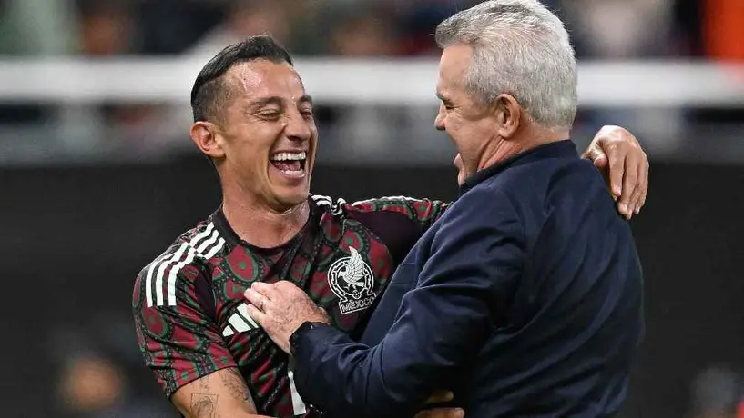 Andrés Guardado sorprende en concentración del Tri previo a su viaje a Honduras