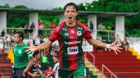 Erick 'Cubo' Torres, aseguró que tiene ofertas del futbol costarricense para volver a jugar