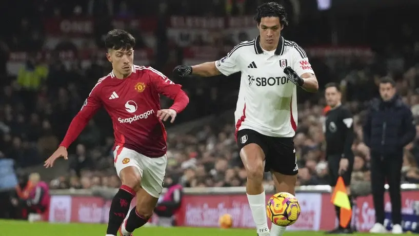 Fulham con Raúl Jiménez como titular cae por la mínima ante Manchester United
