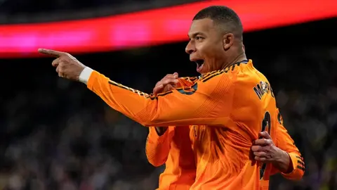 ¡Por el Pichichi! Mbappé se acerca a Robert Lewandowski en la tabla de goleadores de LaLiga