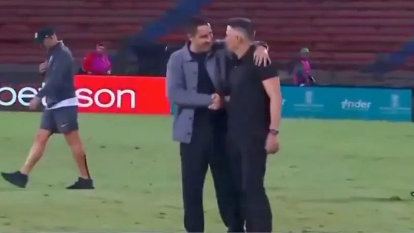 Efraín Juárez se engancha con entrenador rival después del Atlético Nacional vs Santa Fe