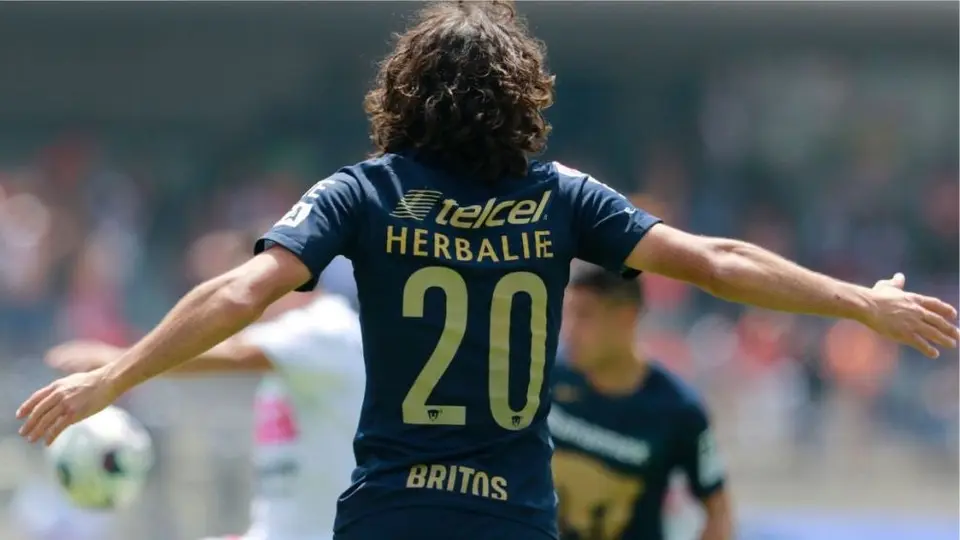 Matías Britos anunció su retiro del futbol profesional después de 16 años en activo