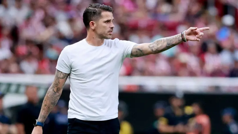 Rumores de Fernando Gago a Boca Jrs. son presión para renovar con Chivas