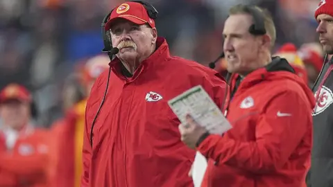 Kansas City Chiefs celebran 300 victorias de Andy Reid