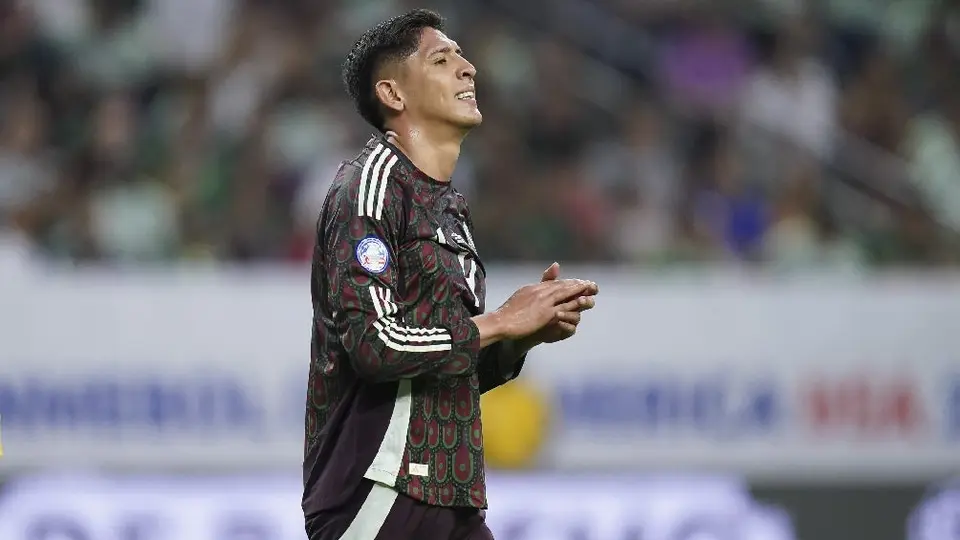 Edson Álvarez lanza dardo a Selección Mexicana: “Tienen miedo de poner a los jóvenes”