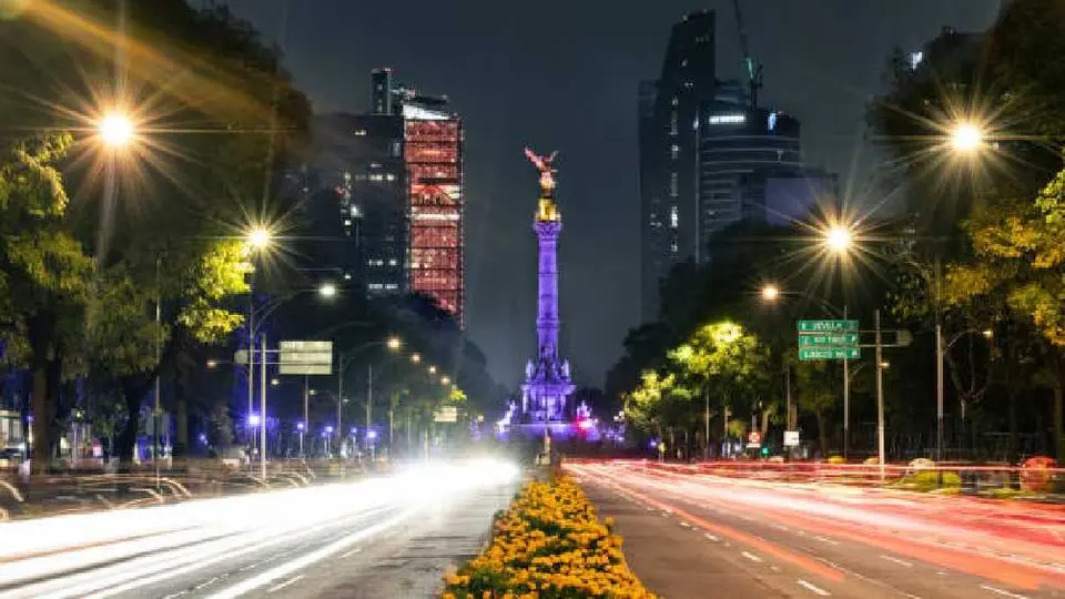 Hoy No Circula: Revisa cuáles autos descansan este martes 8 de octubre