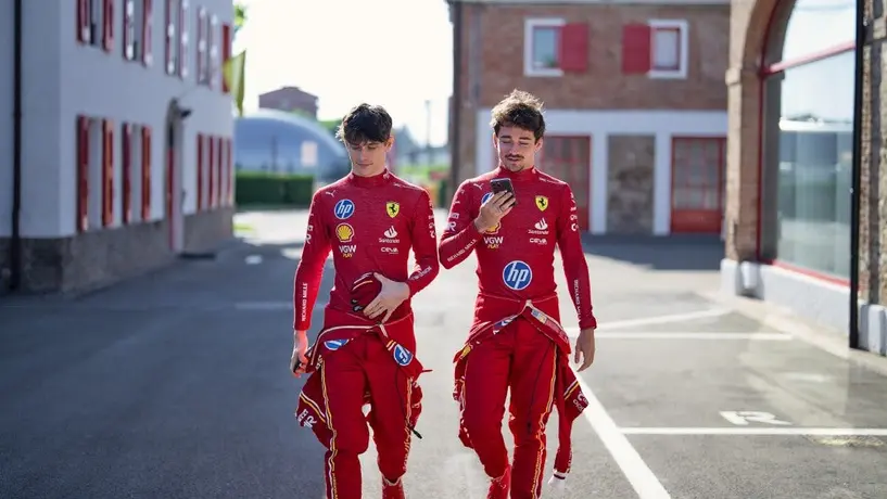 ¡Hermanos históricos! Arthur Leclerc correrá a lado de Charles en el Gran Premio de Abu Dabi1