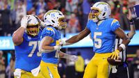 Los Angeles Chargers responden a una desventaja de 11 puntos y vencen a los Denver Broncos
