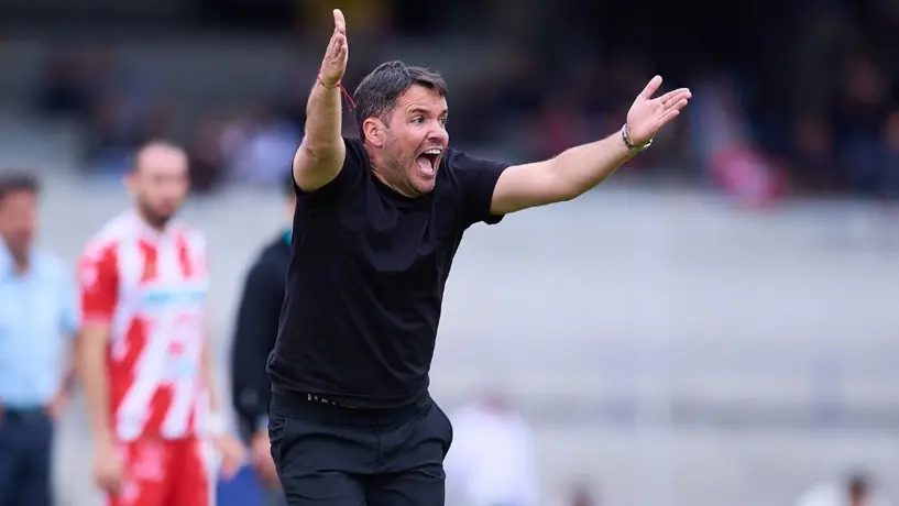 Larcamón 'advierte' sobre su Necaxa: "Si trabajamos bien, podemos ser un equipo incomodo"